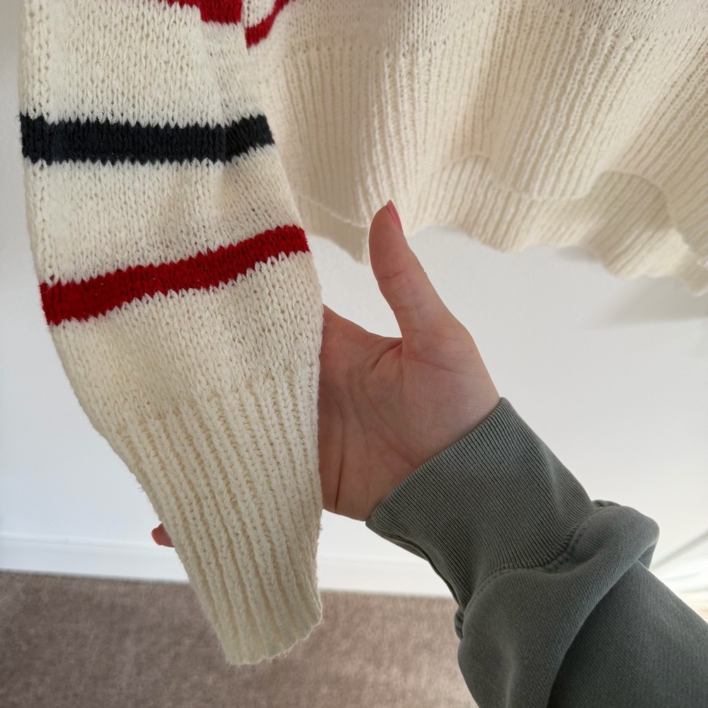 Lulu’s White Stripe Knit Sweater Coastal Casual Relaxed Pullover Size L - Picture 6 of 8